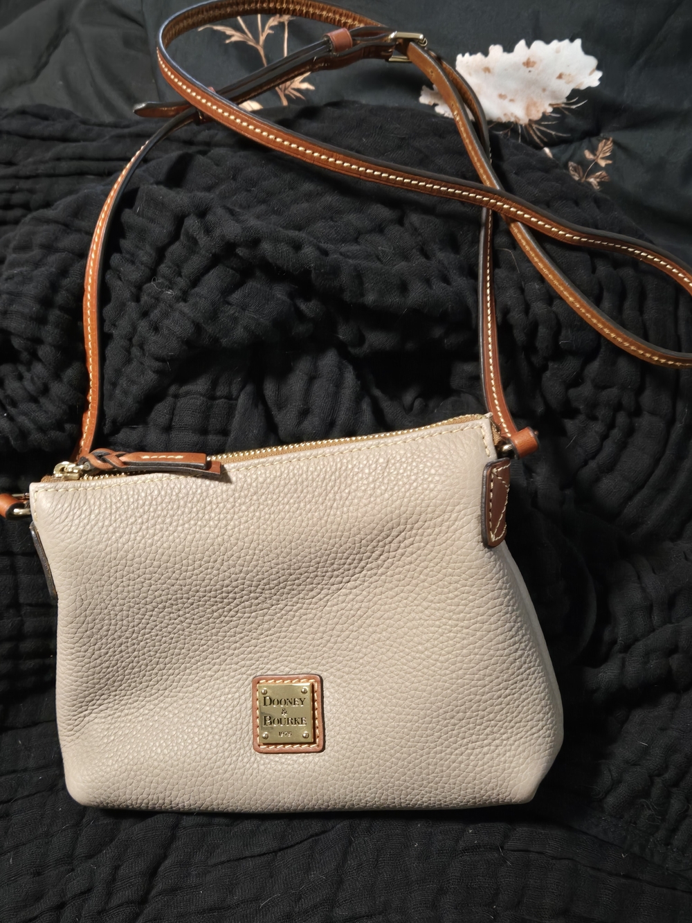 Dooney & Bourke Pebble Leather Crossbody in Beige with Brown Trim